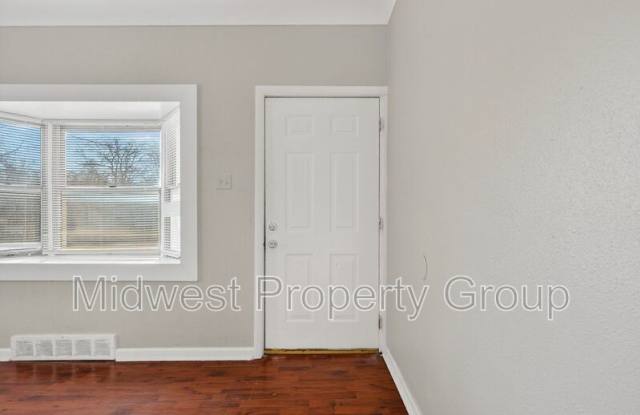 5978 Laurette Avenue