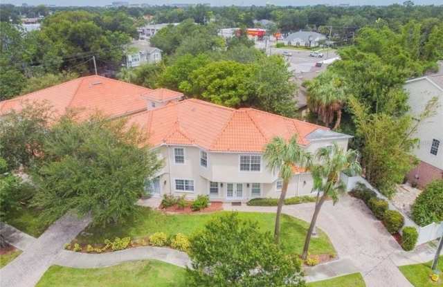 131 S ARRAWANA AVENUE