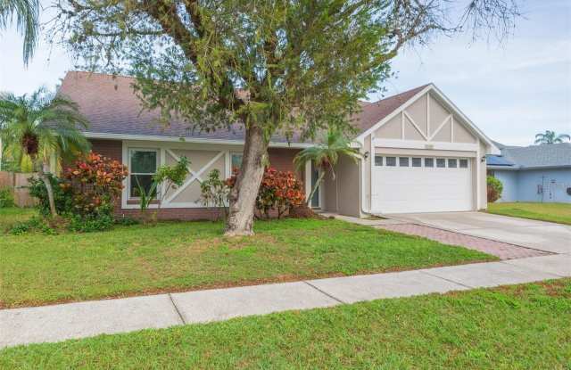 1907 CORAL TREE COURT