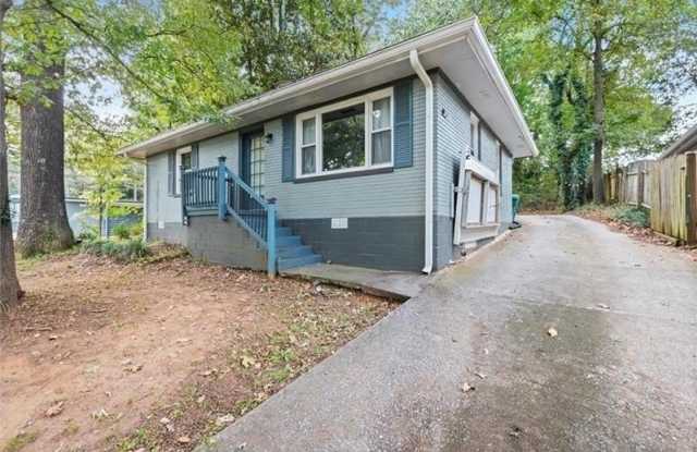 1763 Pennington Place SE