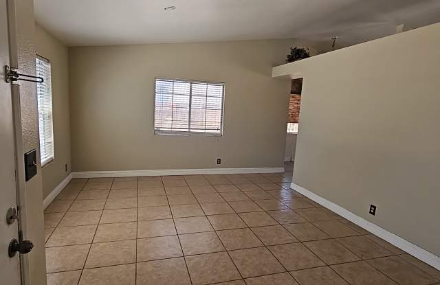 Photo of 2341 Langhorn Street