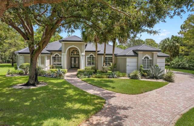 856 Forest Glen Ln - 856 Forest Glen Lane, Wellington, FL 33414