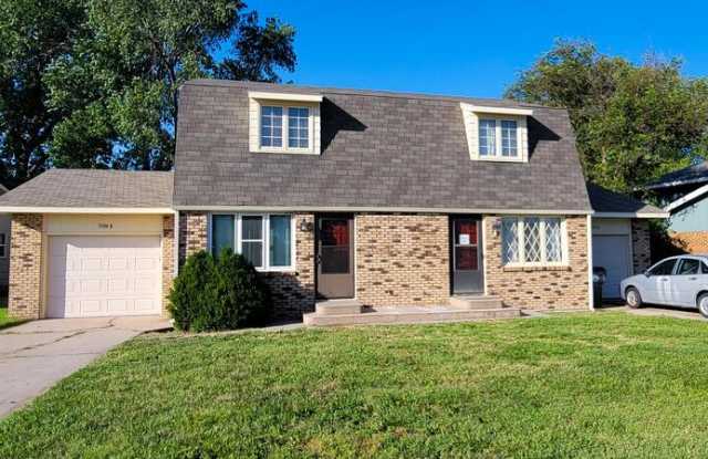 Photo of 3304 Northwestern Avenue - B