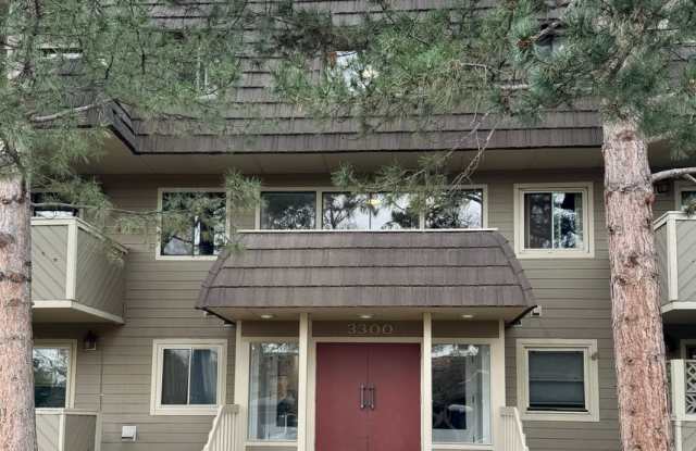 Photo of 1 Bedroom, 1 Bath Apartment in Boulder