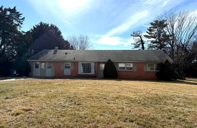 5 Bedroom Home in Campbell County