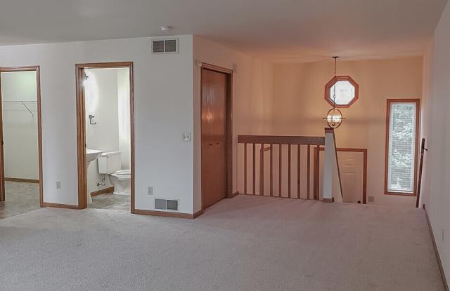 113 West Parkview Street #B