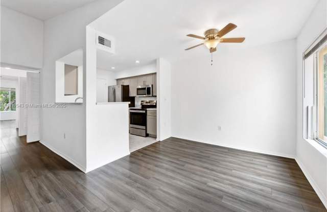 2361 Northwest 33rd Street