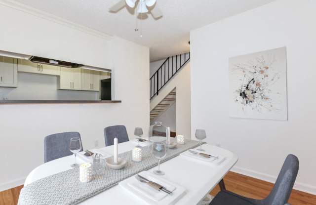 The Villas at Harbor Pointe