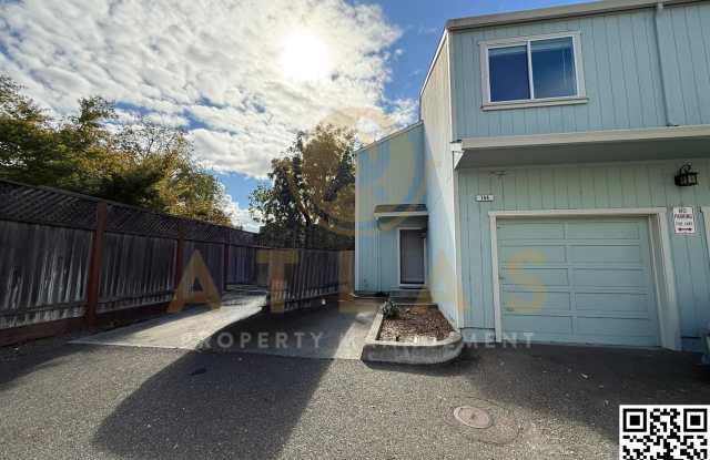 144 3rd St