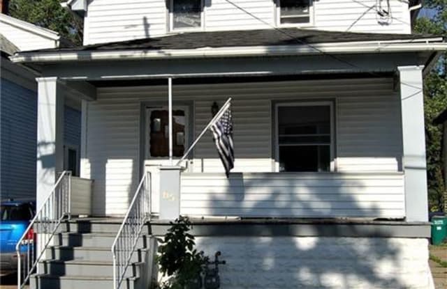 65 Rogers Ave Upper - 65 Rogers Avenue, Buffalo, NY 14211