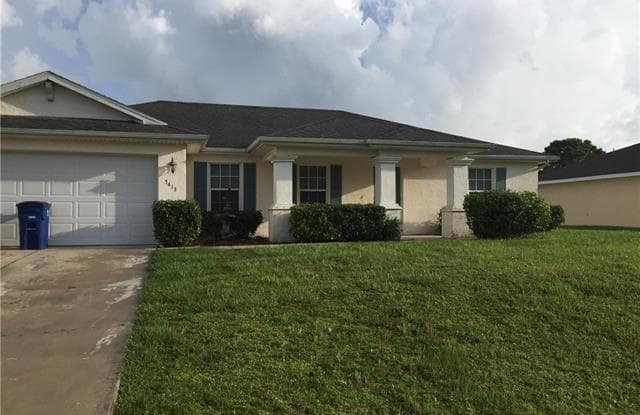 3413 35th ST SW - 3413 35th Street Southwest, Lehigh Acres, FL 33976