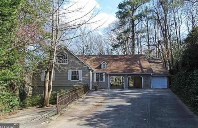 Photo of 1455 Southland Vista Court Northeast Court NE #A