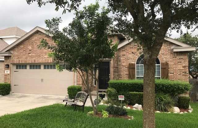*COMING SOON!* 3BR/2BA in Gated Promontory Pointe | Stainless Appliances | 2-Car Garage!