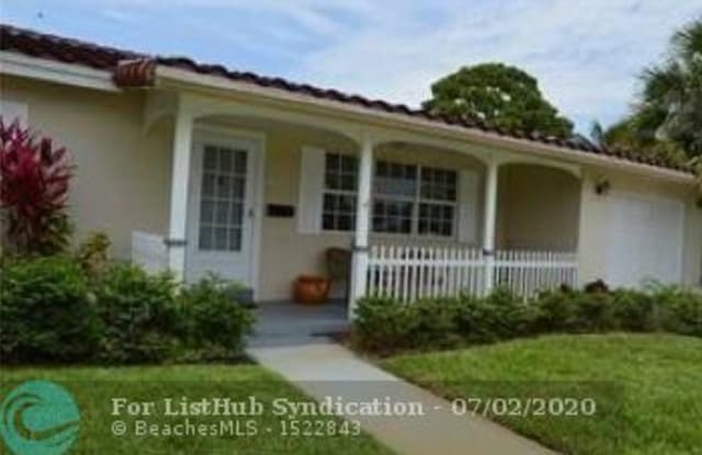 2741 NE 16th Ter - 2741 Northeast 16th Terrace, Wilton Manors, FL 33334