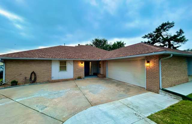 2505 Franklin Drive
