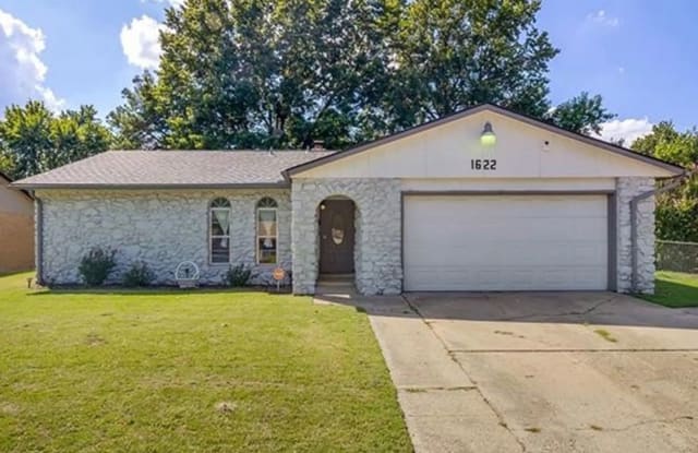 1622 S. 6th Pl. E - 1622 South 6th Place, Broken Arrow, OK 74012