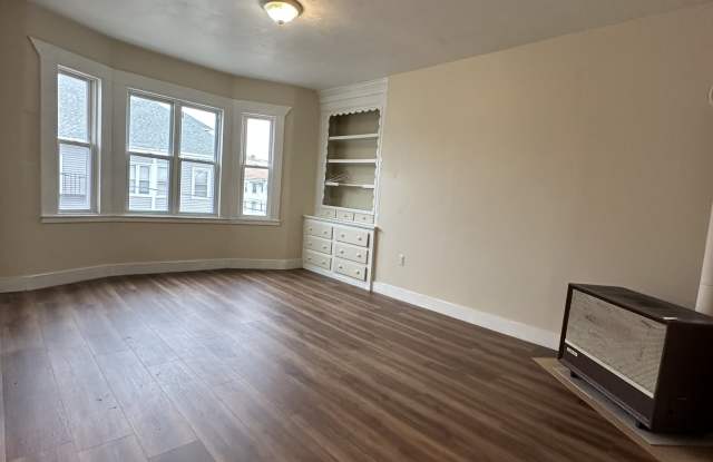 314 Coffin Avenue - 6