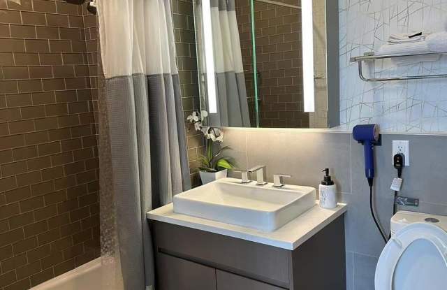 2717 42nd Road unit: 15A