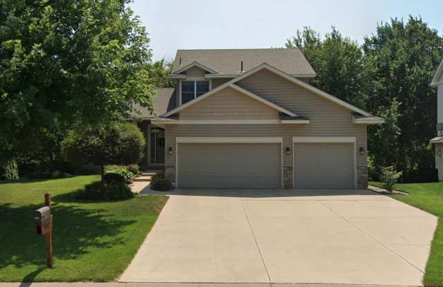 Photo of 572 Danube Ave.