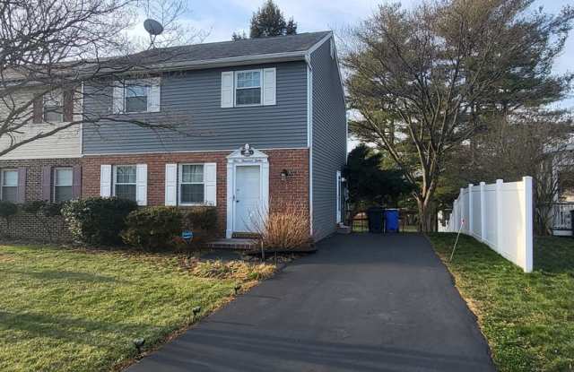 Photo of Well Maintained 3 Bedroom Townhome in East Lampeter Township