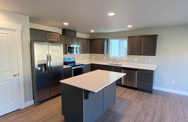 Brand New Home in A Brand New Community