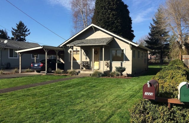 1223 D Street - 1223 D Street, Washougal, WA 98671