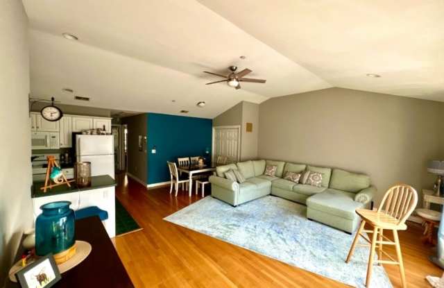 423 Laurel Brook Rd