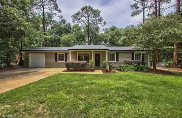 Photo of Beautiful 3/2 single family home