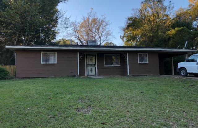 3049 Lakewood Dr - 3049 Lakewood Drive, Jackson, MS 39212