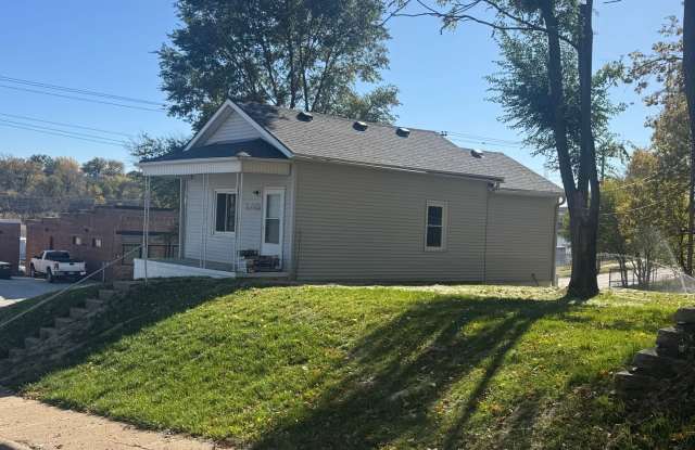 Charming 2-Bedroom Home- 2753 Dean Circle- More Photos Coming Soon