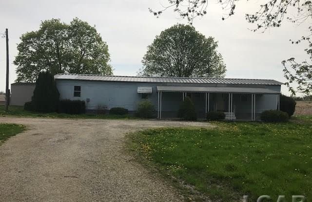 7335 Adrian - 7335 North Adrian Highway, Lenawee County, MI 49286