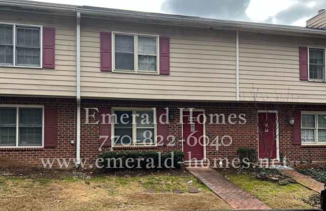 NOW READY!! 2 bedroom 2.5 bathroom in Snellville - 2180 Kings Gate Circle Southwest, Snellville, GA 30078