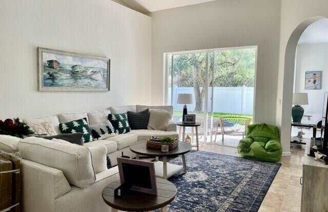 5824 Spanish River Road