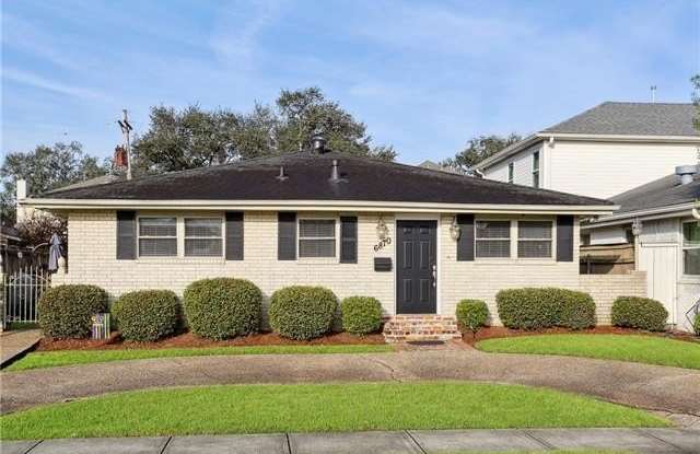 6870 ARGONNE Boulevard