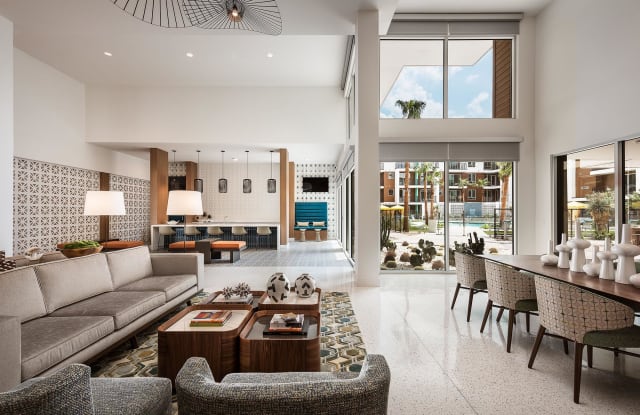 Photo of Roadrunner on McDowell