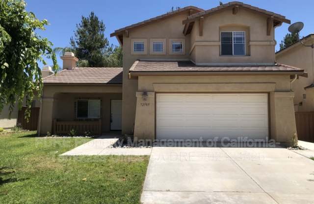 32585 Guevara Dr - 32585 Guevara Drive, Temecula, CA 92592