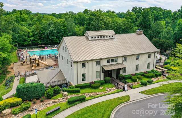 2135 Ashley River Road