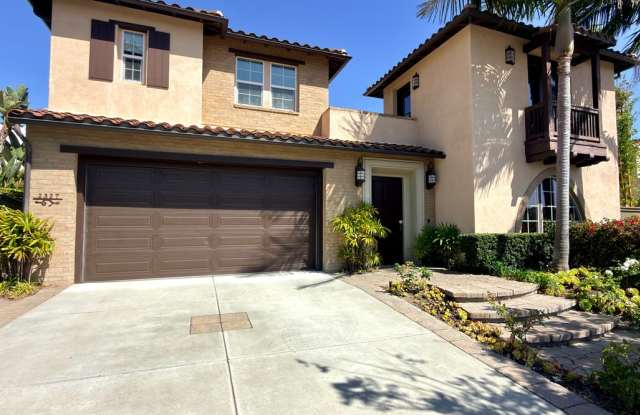 Luxury Furnished 6-Bedroom Carlsbad Estate | Detached Office, Casita & Resort Amenities