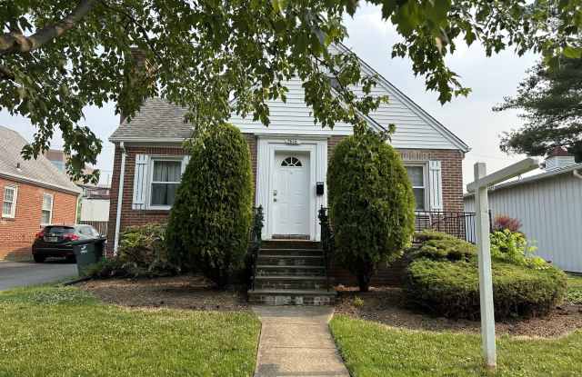 2616 FRANKLIN ROAD