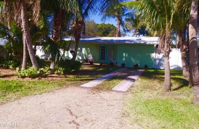 11 NE 17 Ave - 11 NE 17th Ave, Pompano Beach, FL 33060