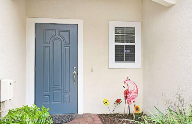 1795 Noel Place unit: 101