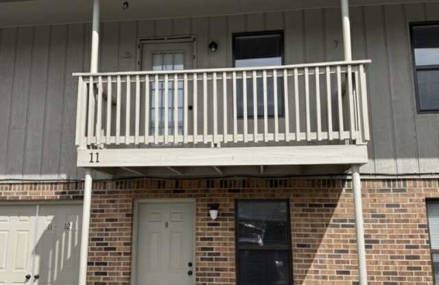 Photo of 902 Palmer Dr.