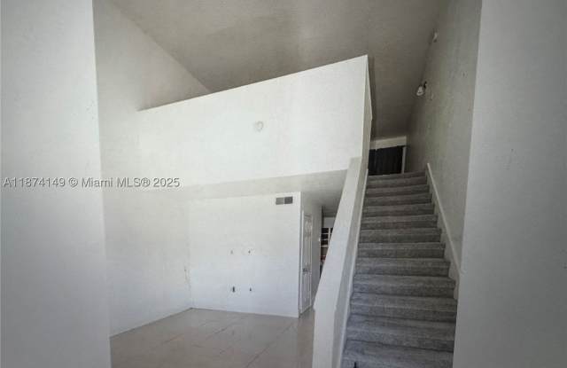 3984 Crayrich Circle