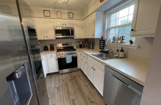 Photo of 51 E Lower Ridgeview Circle