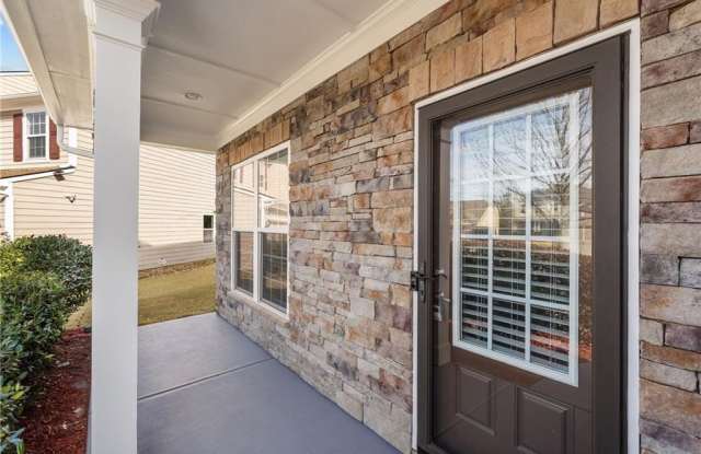 865 Great Glen Place