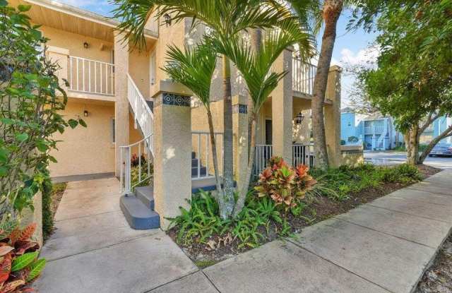 Photo of 1604 SE Green Acres Circle