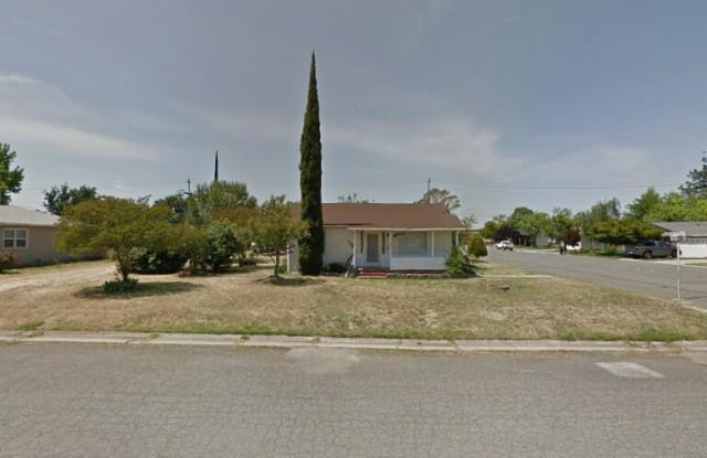 790 C St - 790 C Street, Lincoln, CA 95648