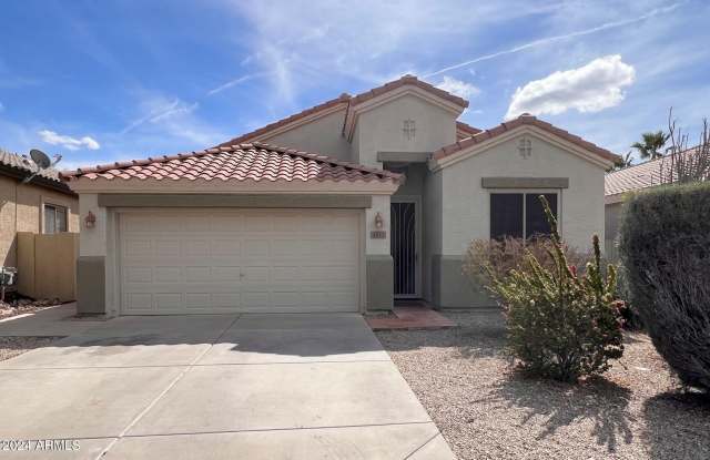 3013 W GLENHAVEN Drive - 3013 West Glenhaven Drive, Phoenix, AZ 85045