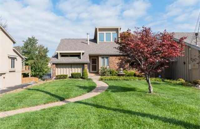 3511 E Cinnamon Place