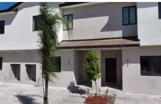 Photo of 421 Southeast 1st Street